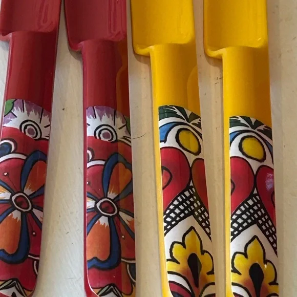 Cinco de Mayo Taco set! 4 taco holders 1 bowl 4 spoons. By Prepara’ - Picture 16 of 16